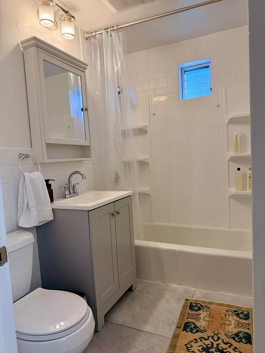 Furnished Finder property 1052337_1 photo 10