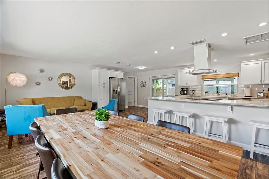 Furnished Finder property 1052342_1 photo 11
