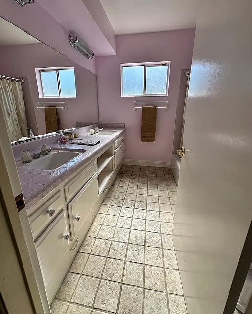 Furnished Finder property 1052351_1 photo 7