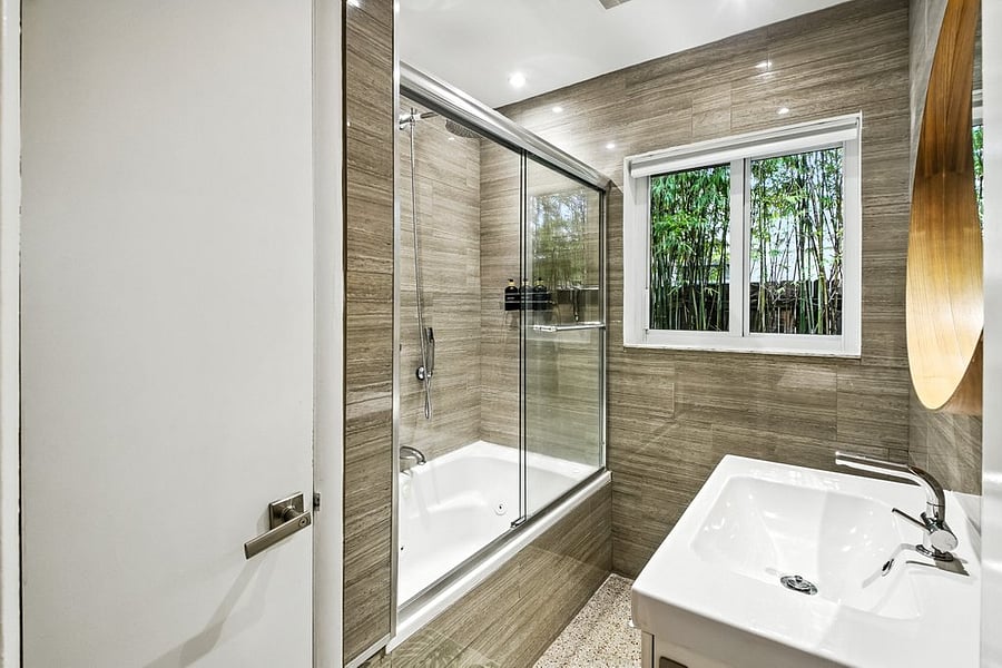 Furnished Finder property 1052357_1 photo 17
