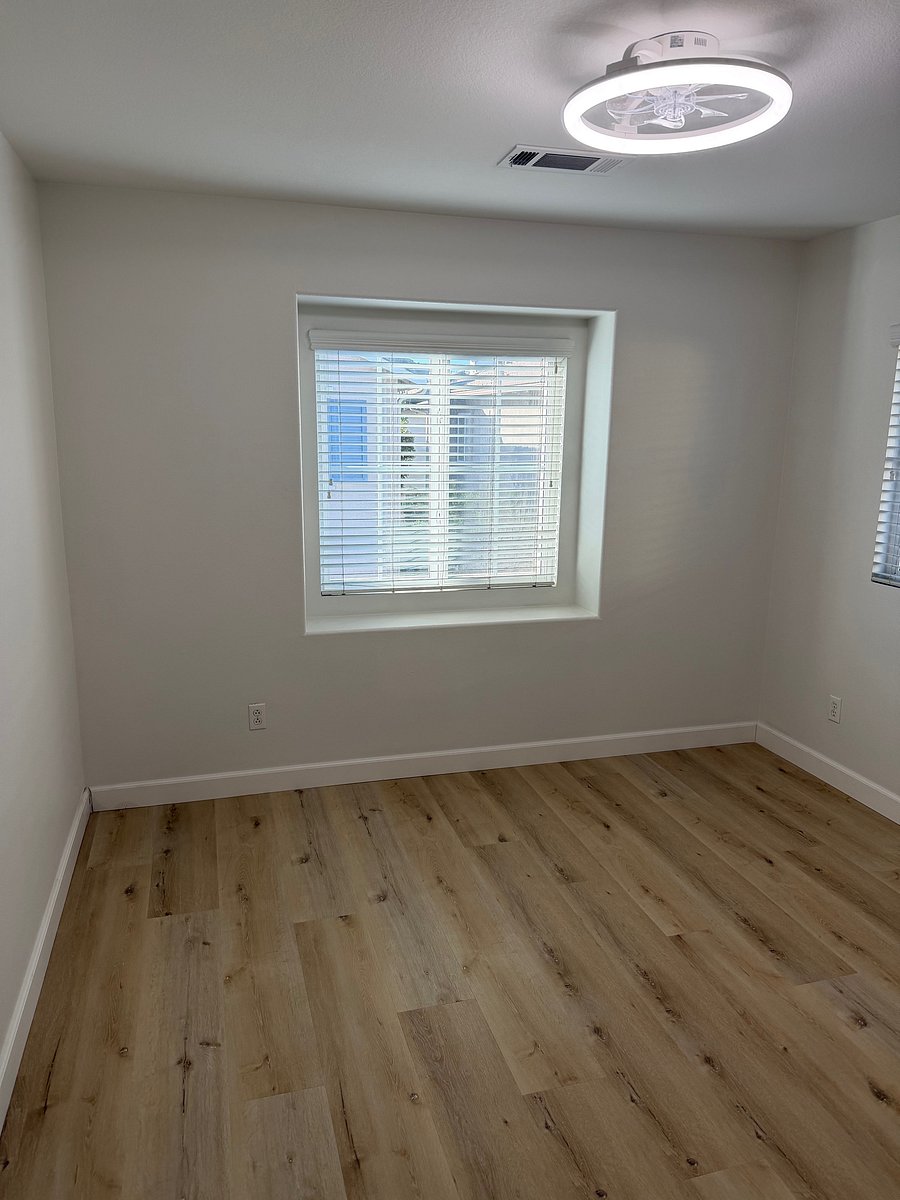 Furnished Finder property 1052361_1 photo 23