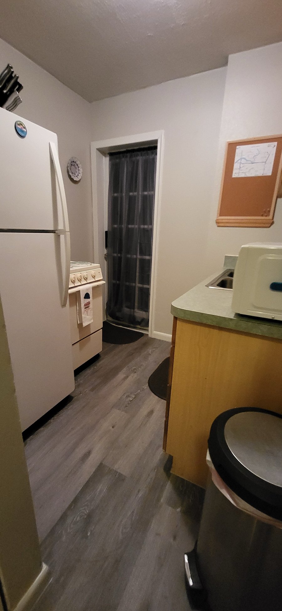 Furnished Finder property 1052368_1 photo 3