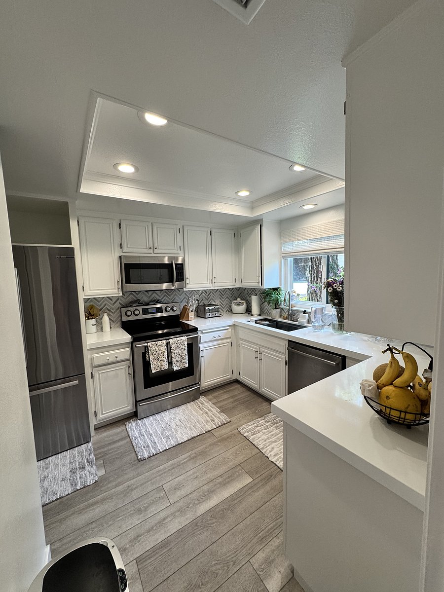 Furnished Finder property 1052384_1 photo 10