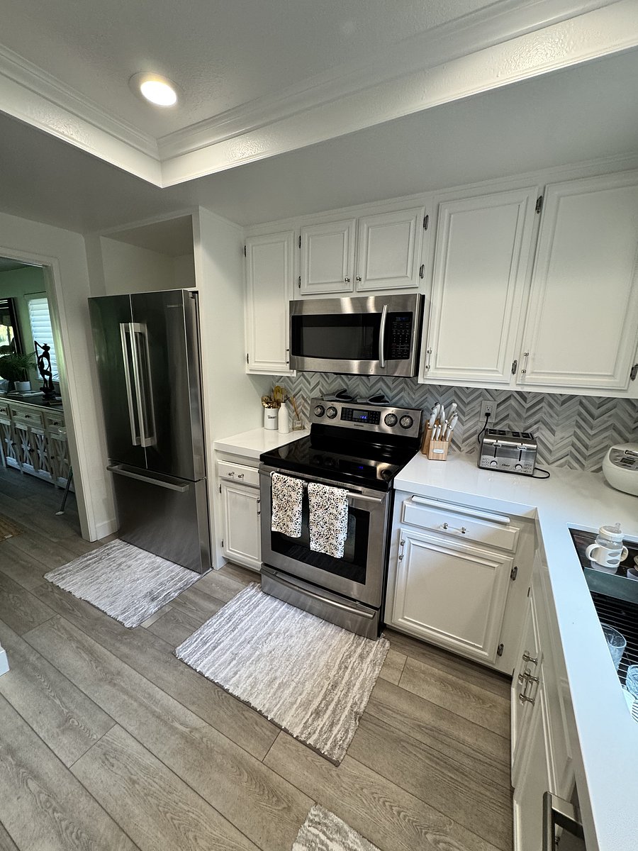 Furnished Finder property 1052384_1 photo 12