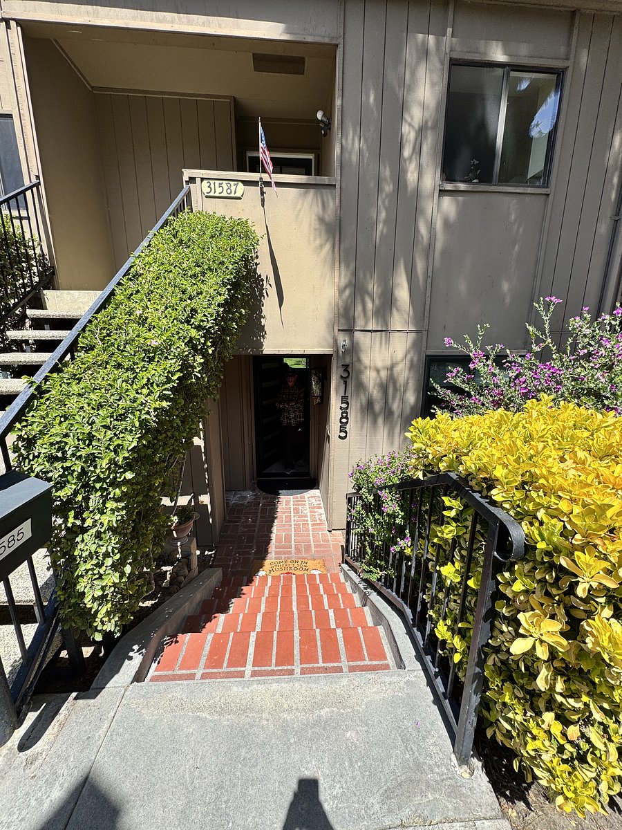 Furnished Finder property 1052384_1 photo 13
