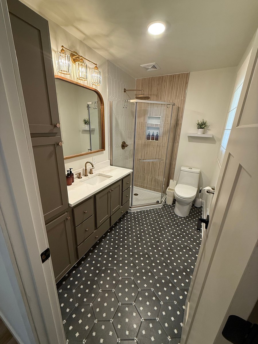 Furnished Finder property 1052395_1 photo 22