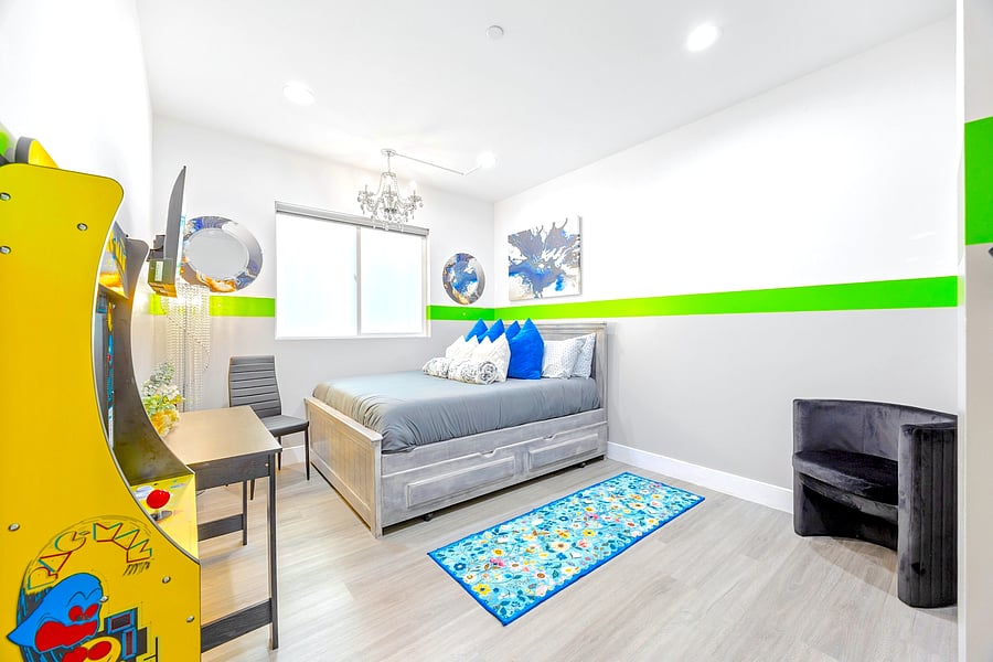 Furnished Finder property 1052398_1 photo 15