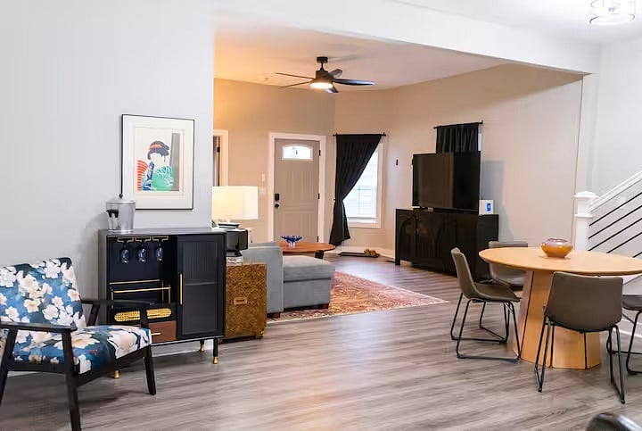 Furnished Finder property 1052400_1 photo 4