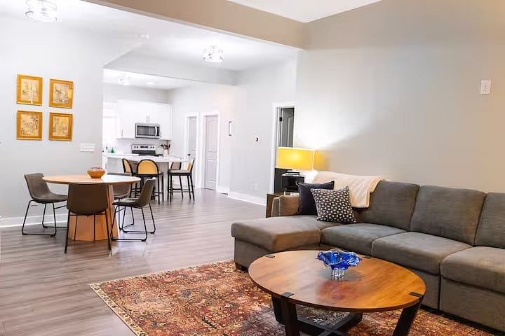 Furnished Finder property 1052400_1 photo 3