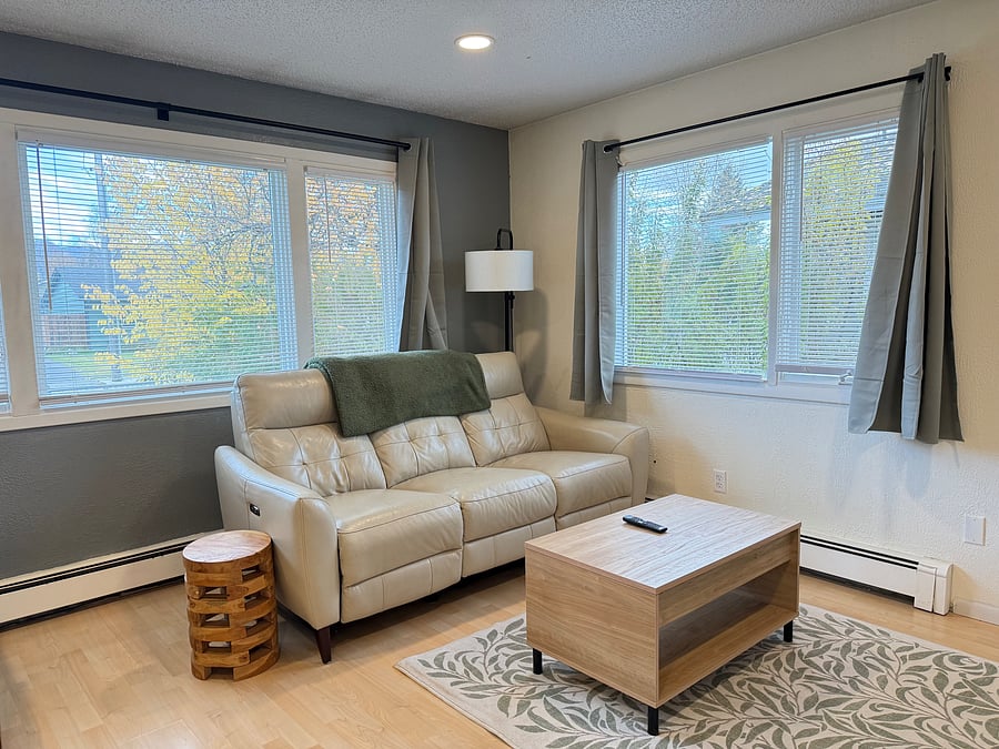 Furnished Finder property 1052405_1 photo 2