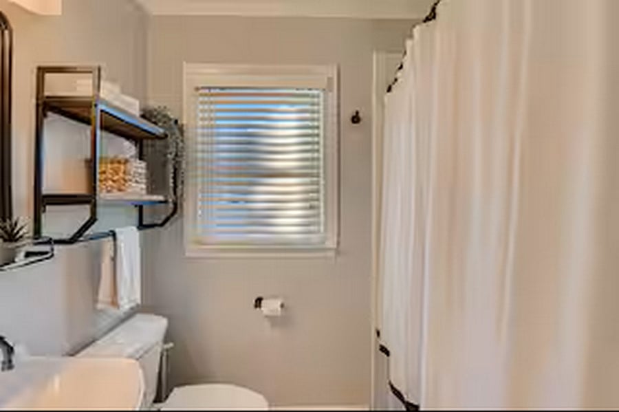 Furnished Finder property 1052412_1 photo 33