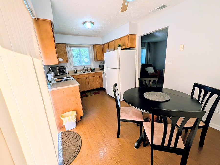 Furnished Finder property 1052419_1 photo 5