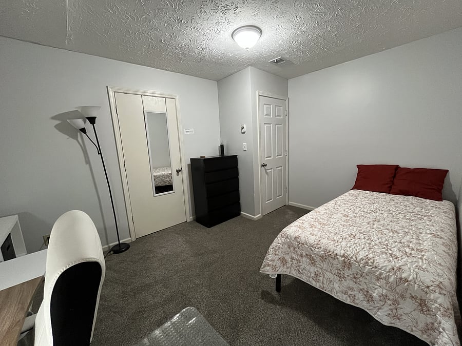 Furnished Finder property 1052419_1 photo 9