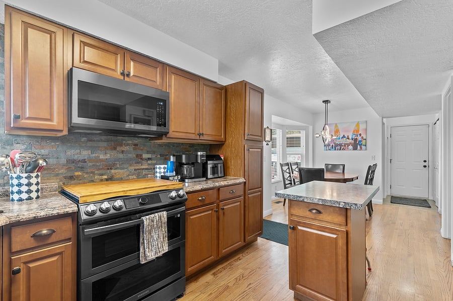 Furnished Finder property 1052422_1 photo 9