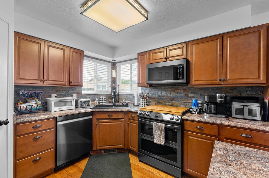 Furnished Finder property 1052422_1 photo 10