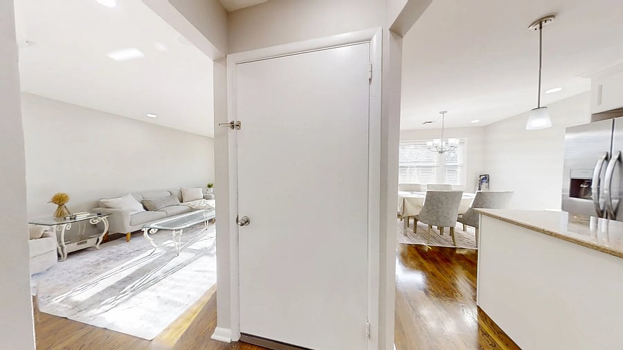 Furnished Finder property 1052423_1 photo 9