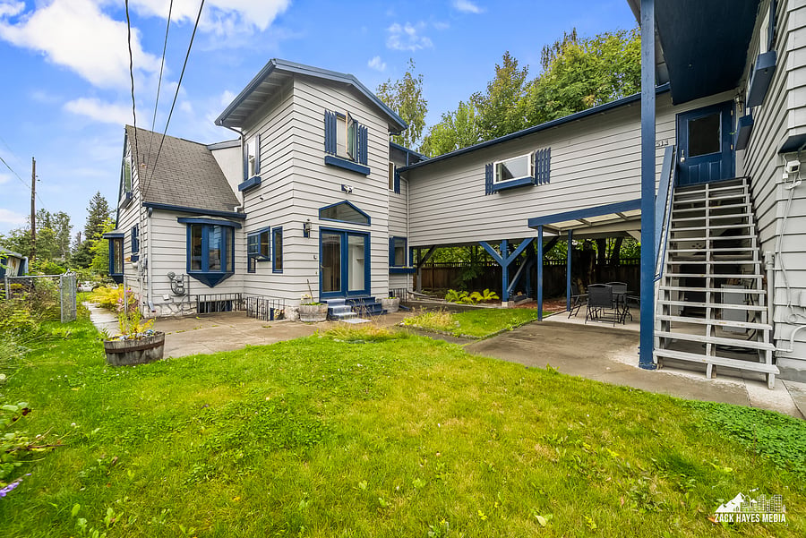 Furnished Finder property 1052426_1 photo 34