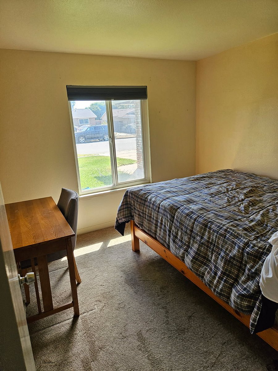 Furnished Finder property 1052431_1 photo 3