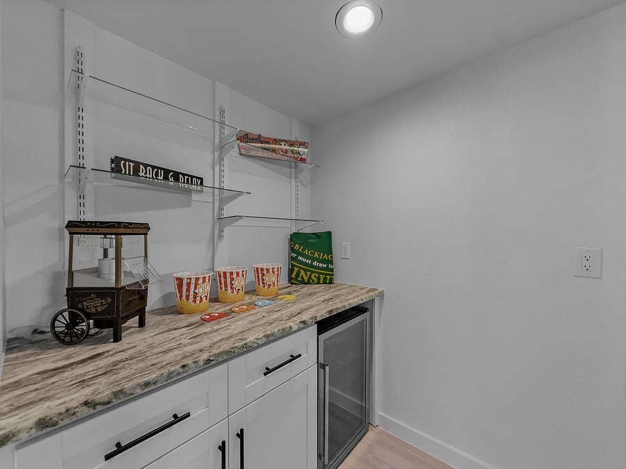 Furnished Finder property 1052433_1 photo 28