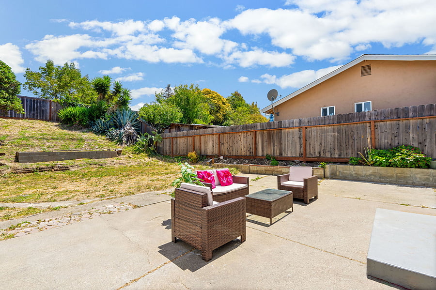 Furnished Finder property 1052439_1 photo 35