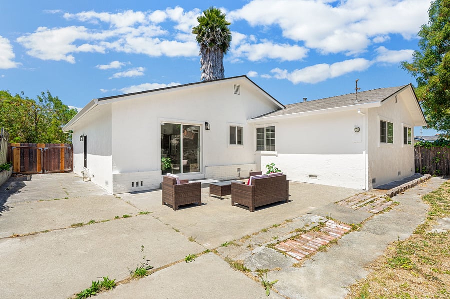 Furnished Finder property 1052439_1 photo 36