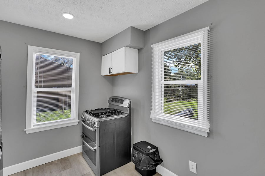 Furnished Finder property 1052443_1 photo 31
