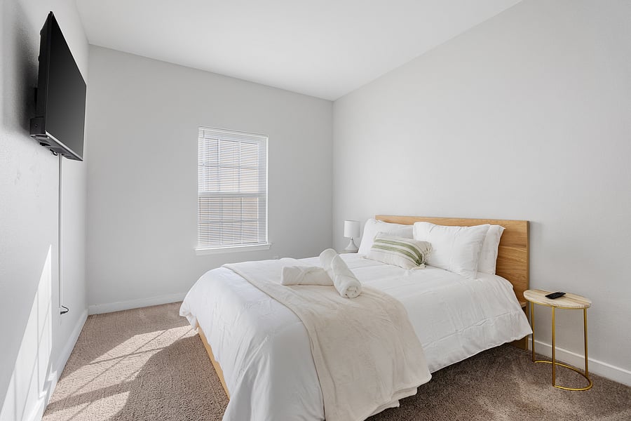 Furnished Finder property 1052477_1 photo 18