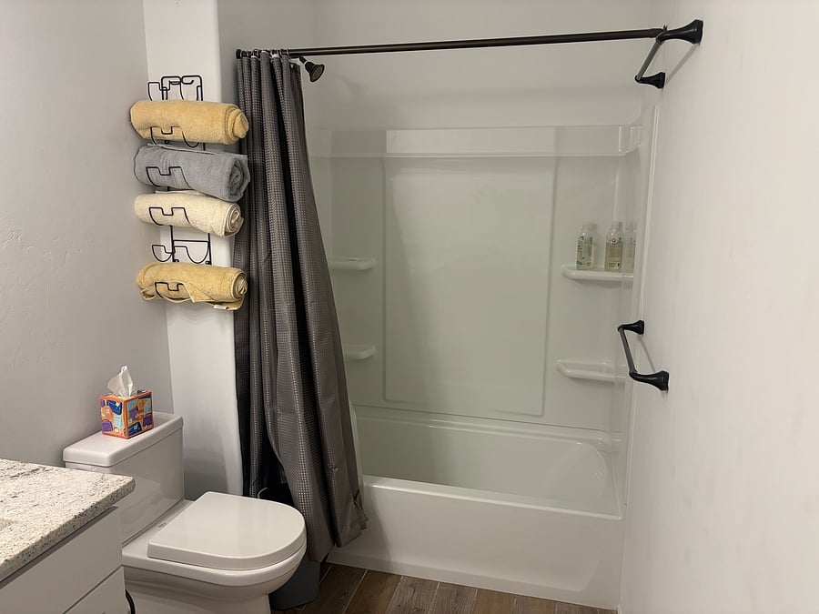 Furnished Finder property 1052483_1 photo 8
