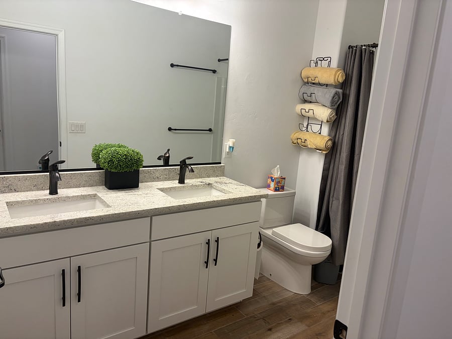 Furnished Finder property 1052483_1 photo 9