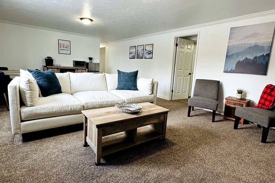 Furnished Finder property 1052486_1 photo 1