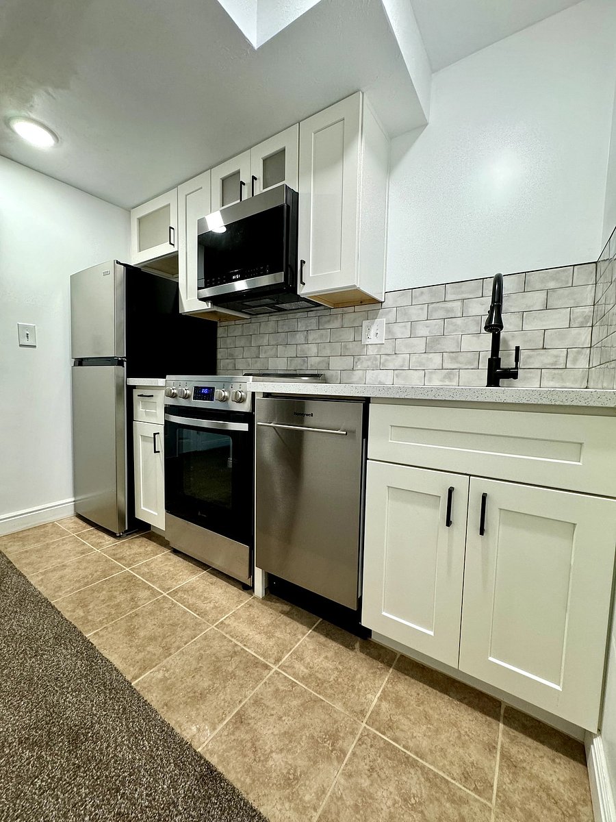 Furnished Finder property 1052486_1 photo 16