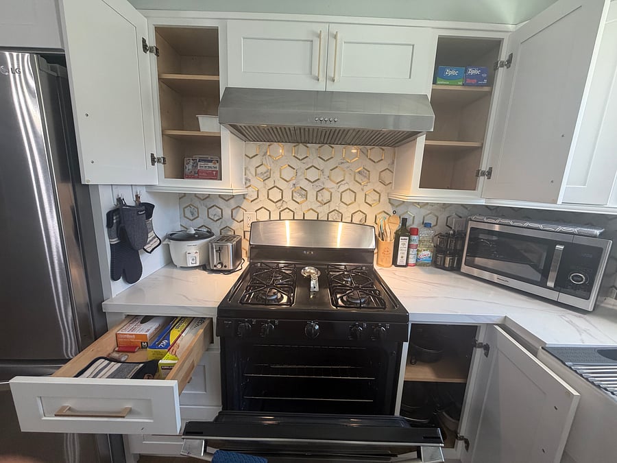 Furnished Finder property 1052493_1 photo 4