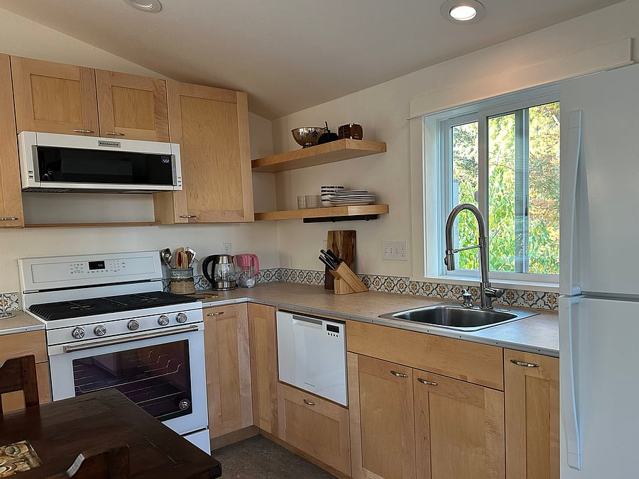 Furnished Finder property 1052502_1 photo 7