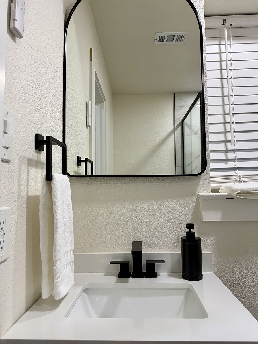 Furnished Finder property 1052514_1 photo 16