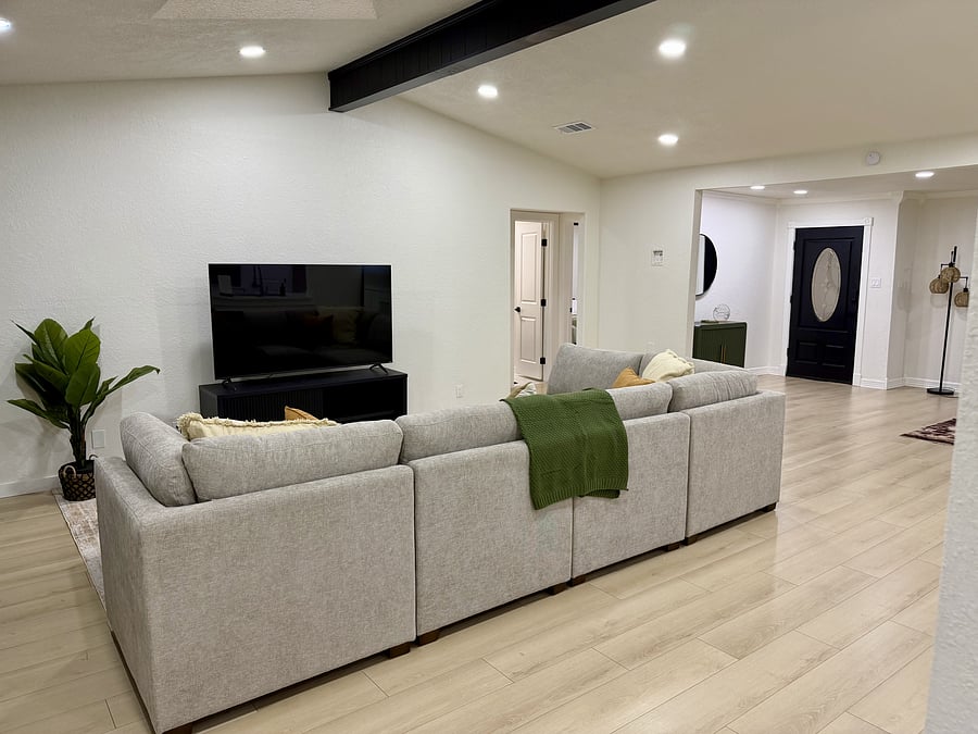 Furnished Finder property 1052514_1 photo 11