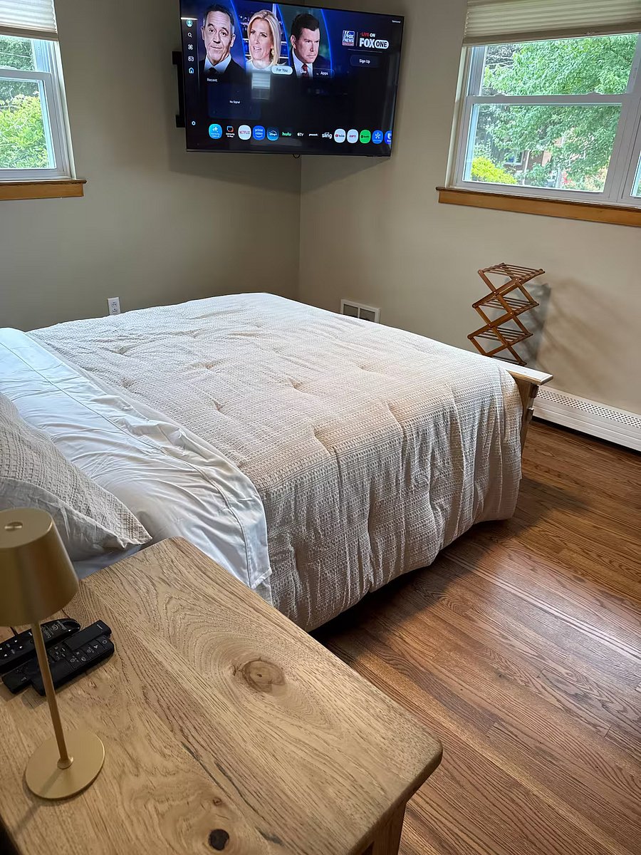 Furnished Finder property 1052515_1 photo 11