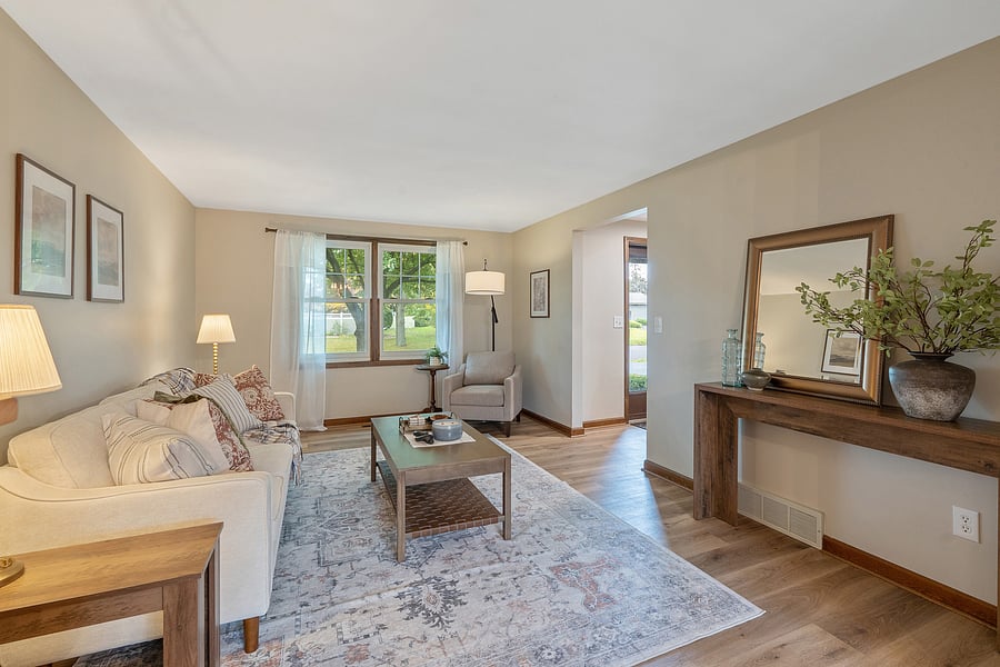 Furnished Finder property 1052517_1 photo 3