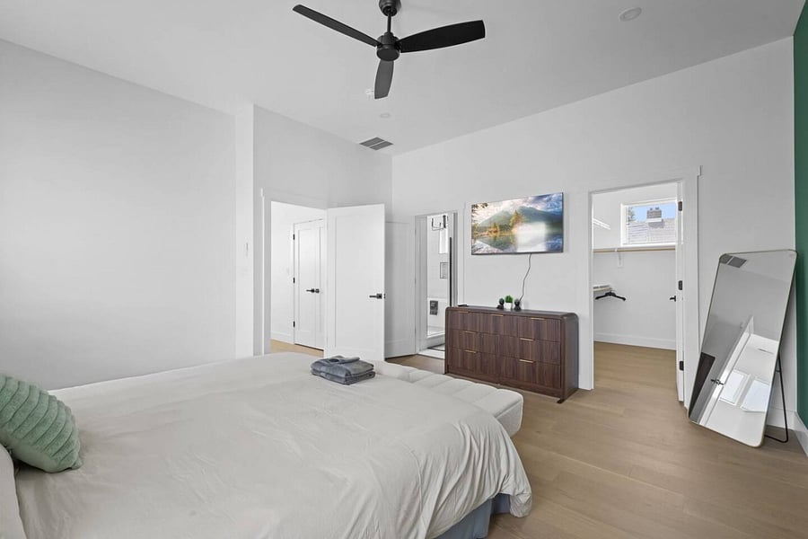 Furnished Finder property 1052520_1 photo 25