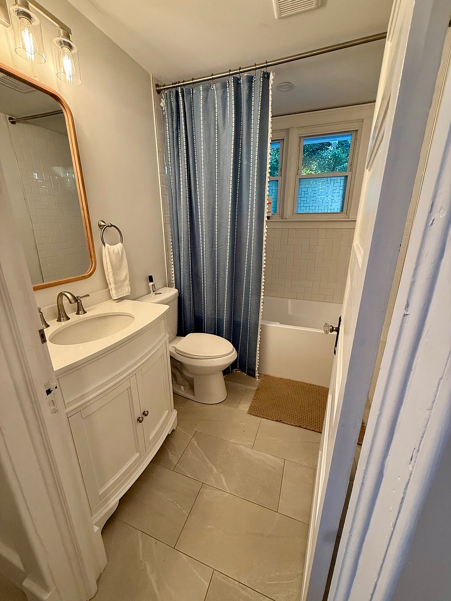 Furnished Finder property 1052545_1 photo 14