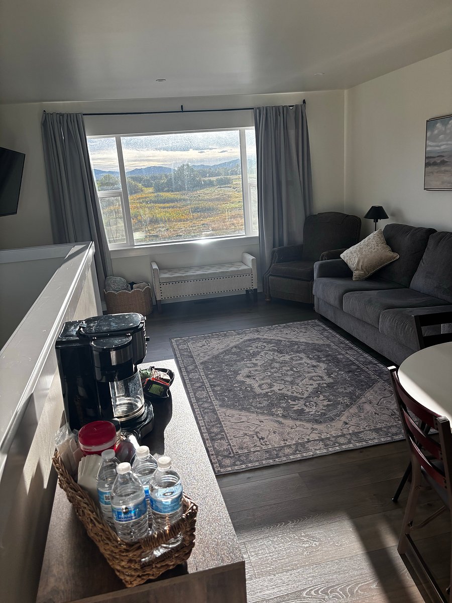 Furnished Finder property 1052546_1 photo 3