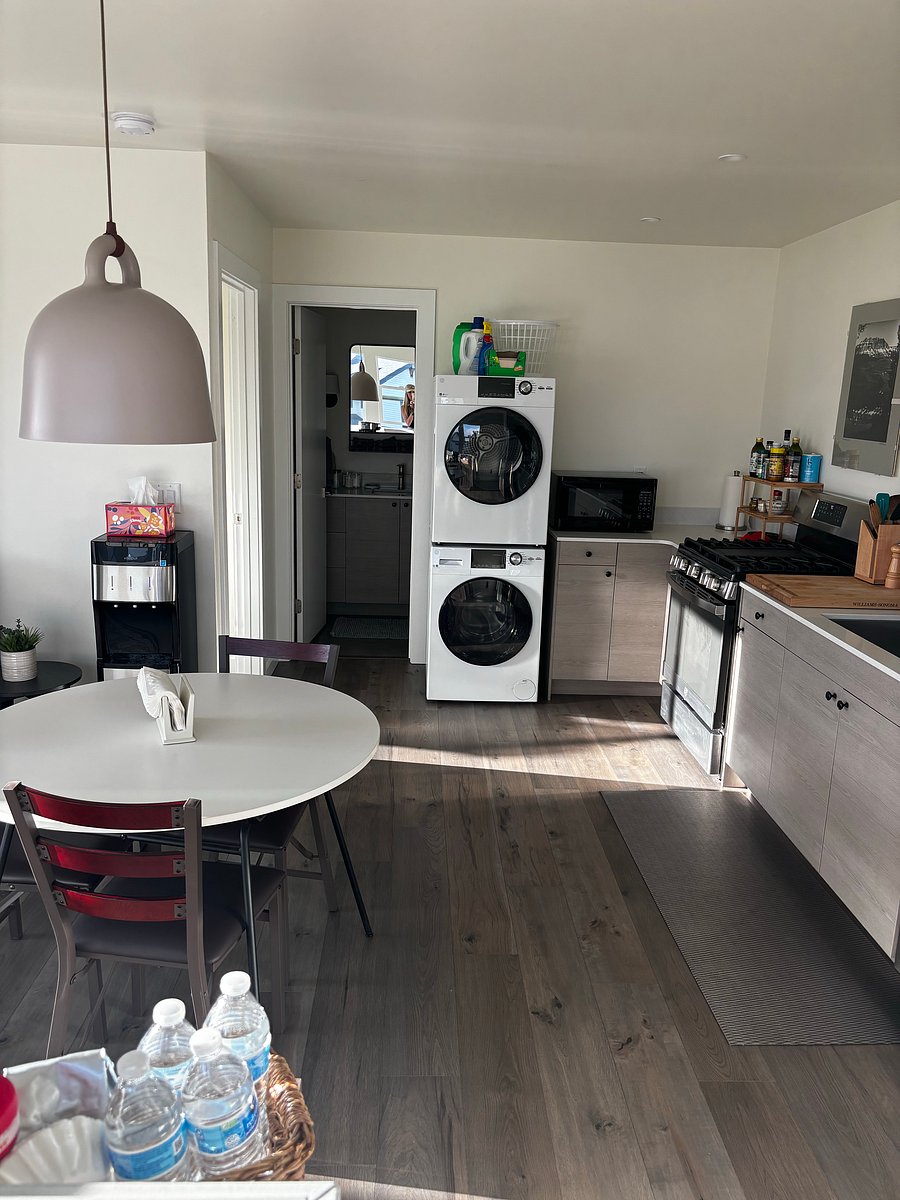 Furnished Finder property 1052546_1 photo 4