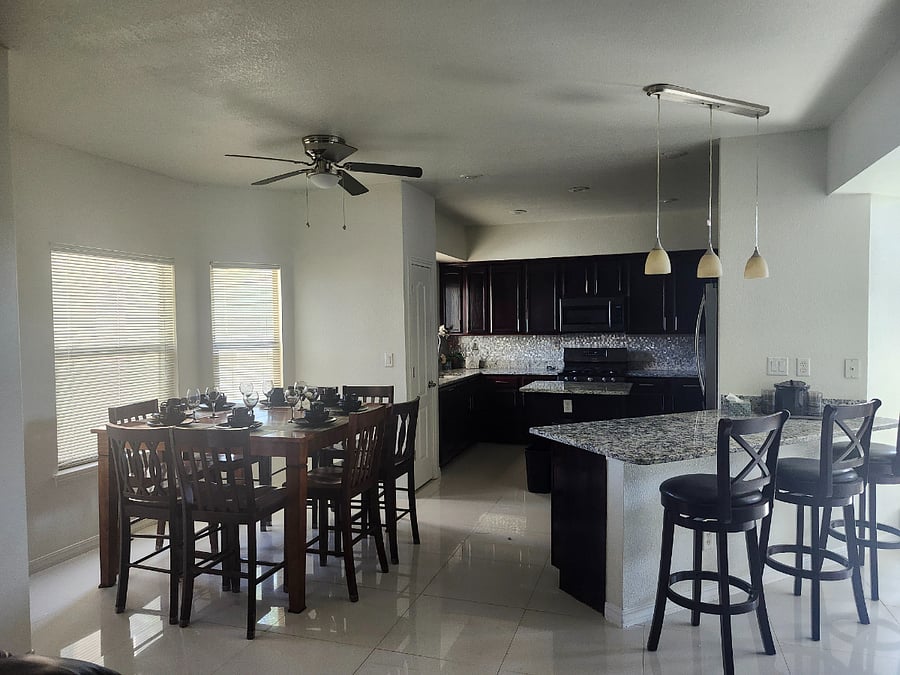 Furnished Finder property 1052547_1 photo 10