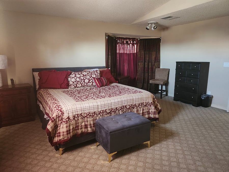 Furnished Finder property 1052547_1 photo 4