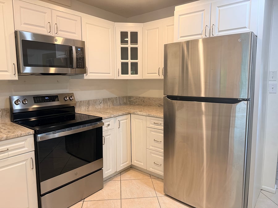 Furnished Finder property 1052548_1 photo 4