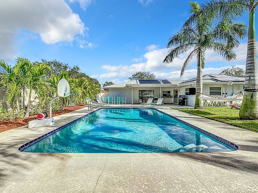 Furnished Finder property 1052566_1 photo 35
