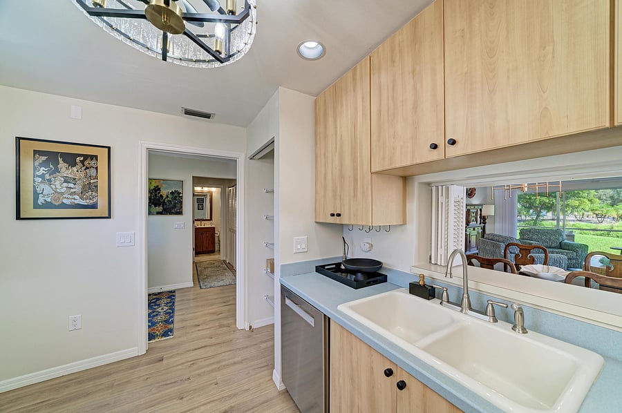 Furnished Finder property 1052571_1 photo 11