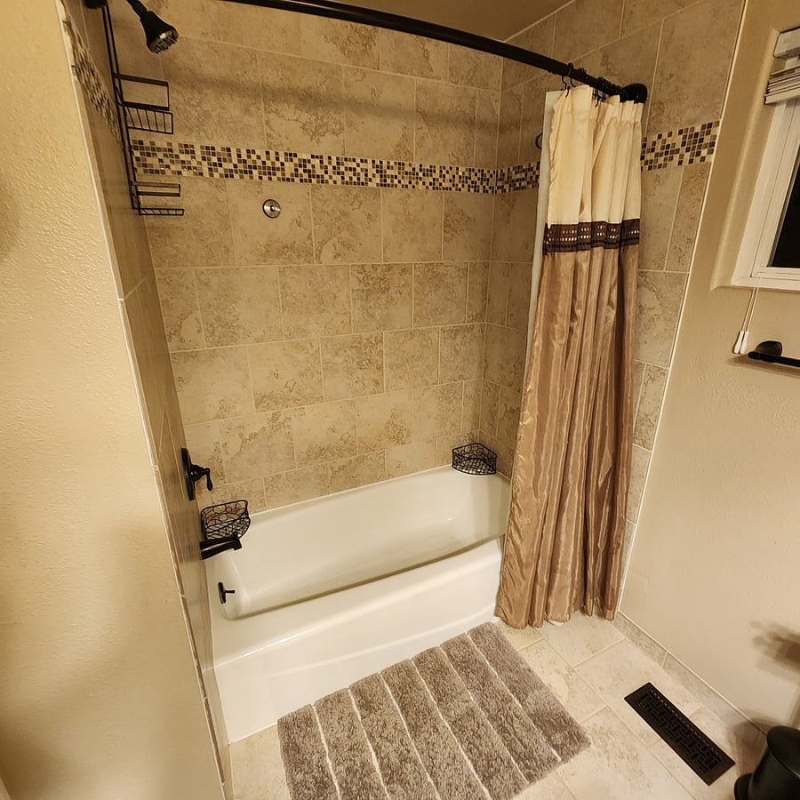 Furnished Finder property 1052581_1 photo 11