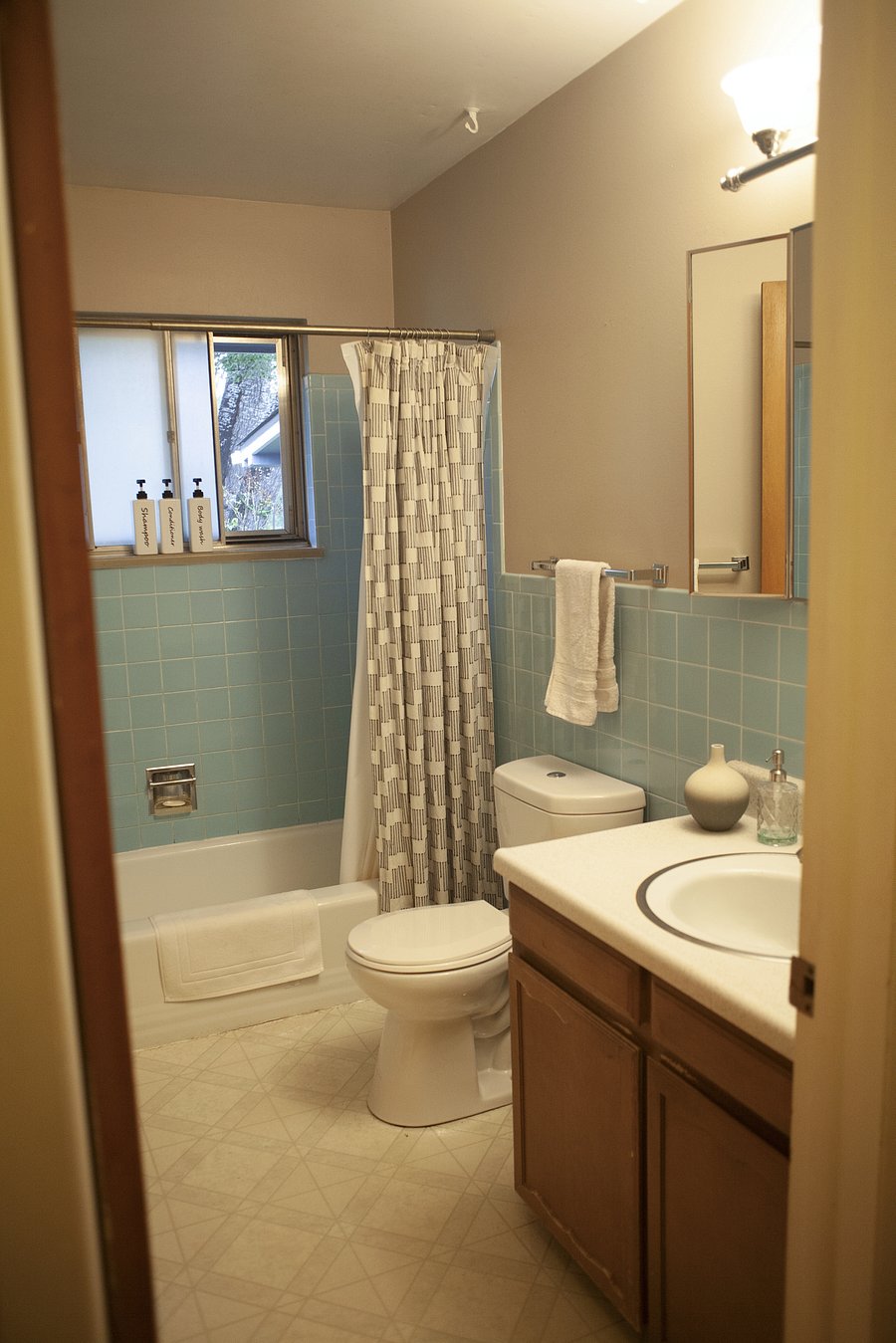 Furnished Finder property 1052584_1 photo 26