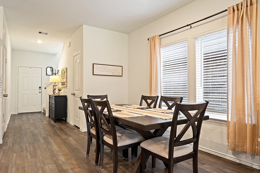 Furnished Finder property 1052588_1 photo 5