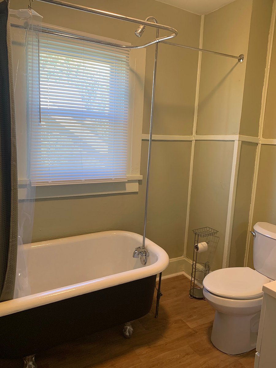 Furnished Finder property 1052595_1 photo 3